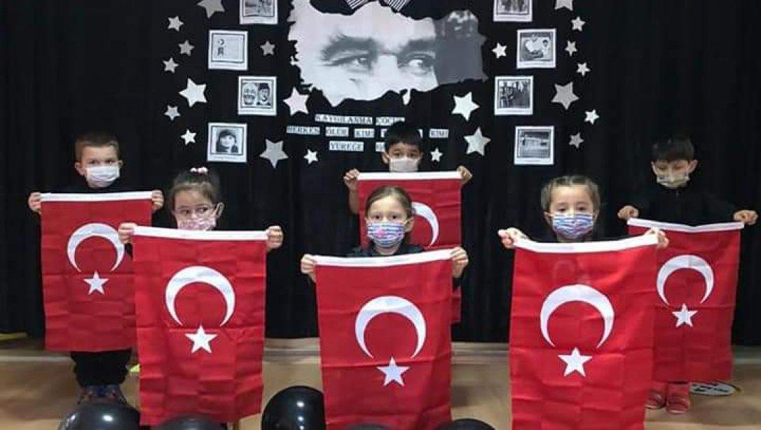 İlçemizde, 10 Kasım Ataturk'ü Anma Günü Programı düzenlendi.